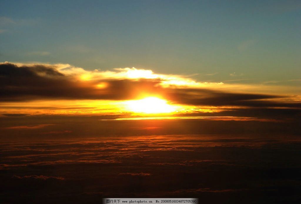 太阳升起图片